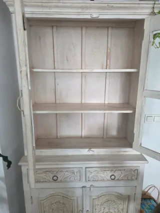 Mueble Vitrina Katatori Madera y Cristal