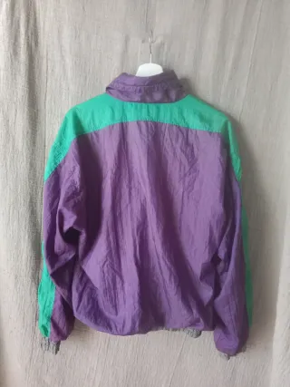 Cortavientos Morado y Verde Talla L. Vintage