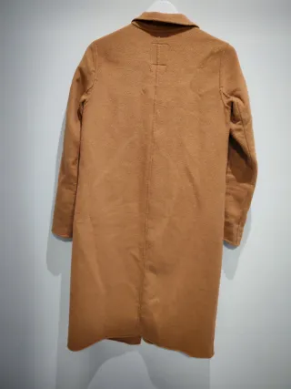 Abrigo camel talla M