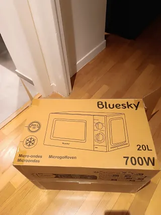 Microondas Bluesky Blanco 20 litros