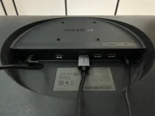 Monitor Samsung TV 4K UHD HDR 28'' in perfette condizioni