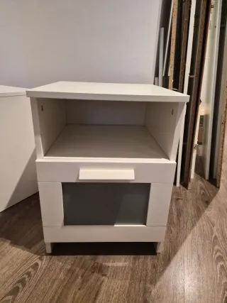 Mesita de noche Brimnes IKEA