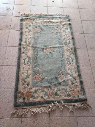 Alfombras, 2 unidades iguales d 90 x 1"50 cm,