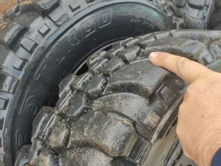 Conjunto de ruedas con llanta 235/70r16