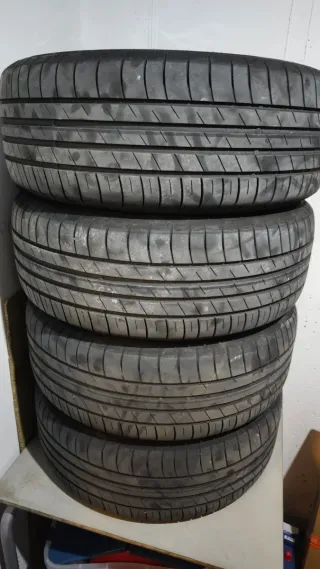 Llantas Mitsubishi Grandis