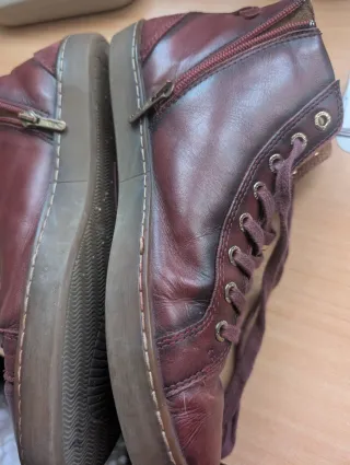 Botines Pikolinos granates de piel