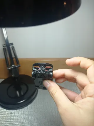 Macchinina Hot Wheels Bugatti Bolide