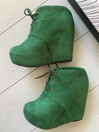 Botines Exé verdes piel con cordones y plataforma