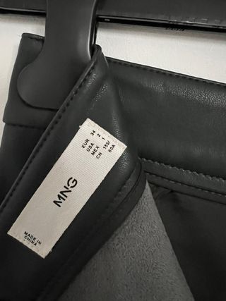 Falda lápiz verde Mango