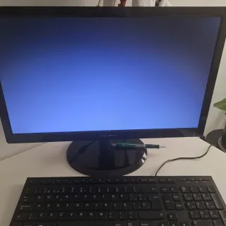 PC Lenovo + Monitor