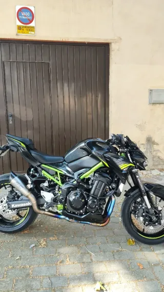 KAWASAKI Z900 A2