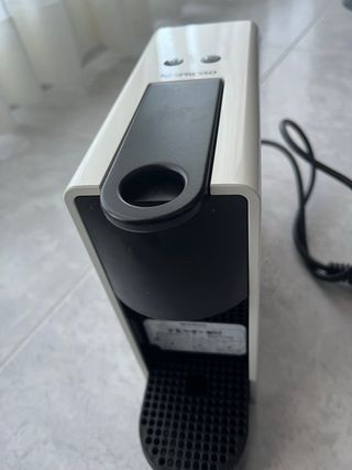 Cafetera Nespresso Blanca