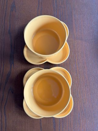 Conjunto Tigela + Prato IKEA Amarelo