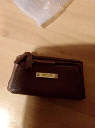 Portafoglio porta documenti Carpisa marrone