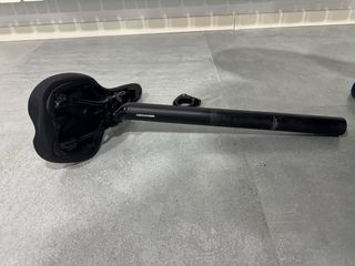 Tija y sillín Cannondale