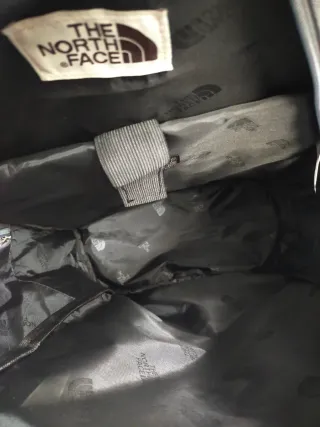 Mochila The North Face Gris