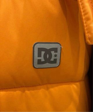 Abrigo DC Shoes Naranja y Azul