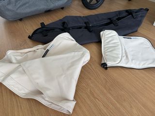 Bugaboo Camaleon 3 + 2 fundas y complementos.