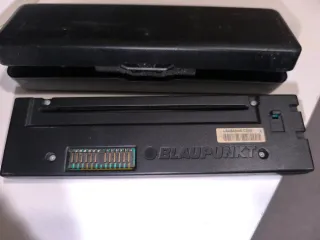 Carátula Radio CD Blaupunkt Lausanne CD33