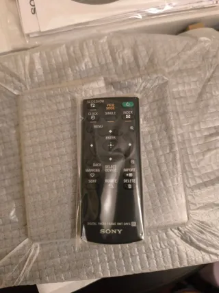 Cornice digitale Sony S-Frame DPF-D820