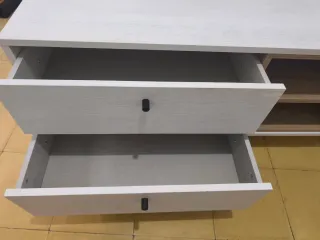 Mueble TV blanco y madera