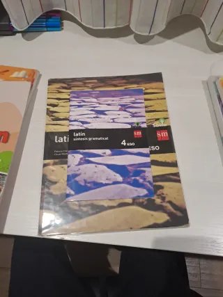 Latín. 4 ESO. Savia