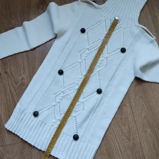 Jersey Stradivarius cuello alto trenzado