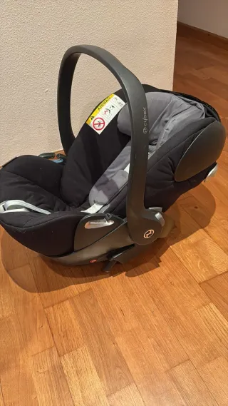 Silla de paseo bebé con Maxicosi