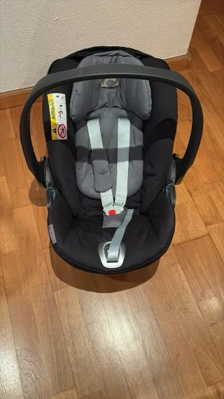 Silla de paseo bebé con Maxicosi