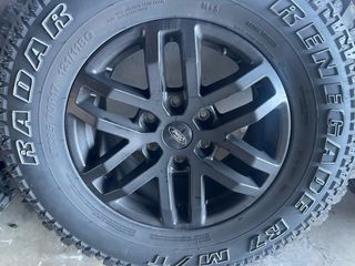 Llantas Ford Raptor con Neumáticos