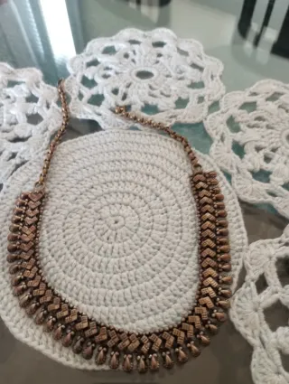 Gargantilla estilo étnico