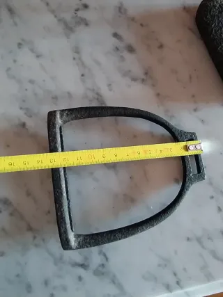 Estribos de hierro antiguos