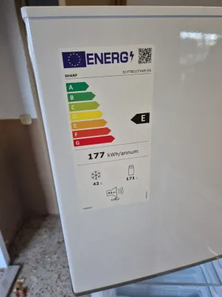 Nevera Sharp SJ-FTBOILTXWP-ES