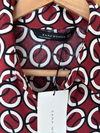 Vestido midi Zara estampado S