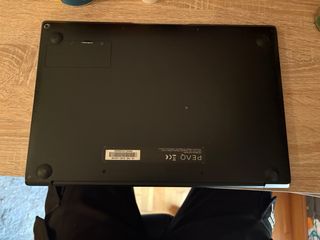 Portátil PEAQ Negro