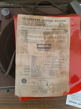 Tocadiscos Silvertone Vintage Marrón