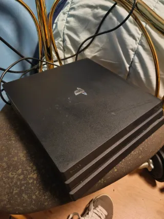 PS4 PRO 1TB