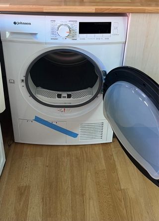 Secadora de condensación Johnson Blanca