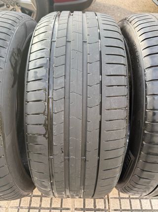 4 Neumáticos Pirelli 245/40/19 94W