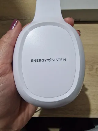 Auriculares Energy Sistem grises y blancos