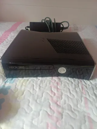 Consola Xbox 360 + 2 Mandos