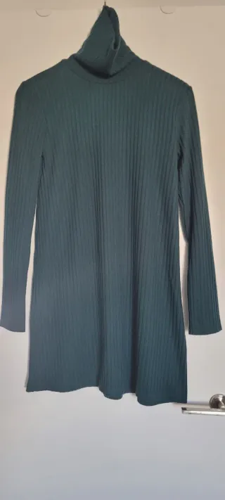 Vestido Stradivarius verde talla S