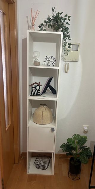 Estantería Decorativa Blanca y Madera