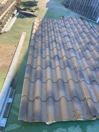 Lote Panel Sándwich Teja Albero 17m² + Cumbrera 8m