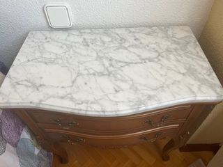 Mesilla de noche clásica madera y mármol (2 und)