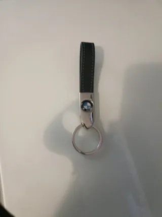 Porta-chaves BMW em pele