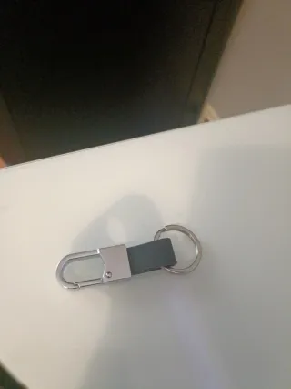 Porta-chaves BMW em pele