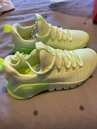 Zapatillas Nike Free Metcon - Amarillo Neón