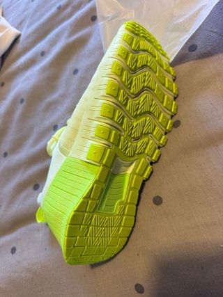 Zapatillas Nike Free Metcon - Amarillo Neón