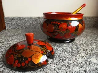 Azucarero o cuenco de madera lacada artesanía rusa